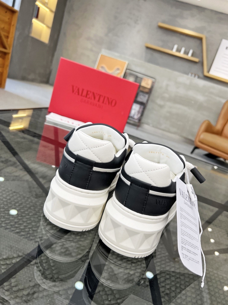 Valentino Sneakers